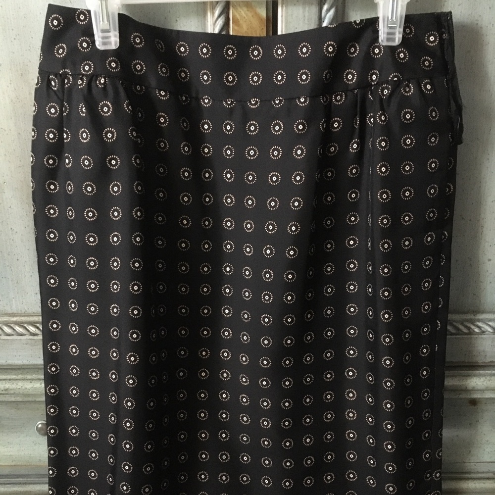 Black silk skirt with tan circle print